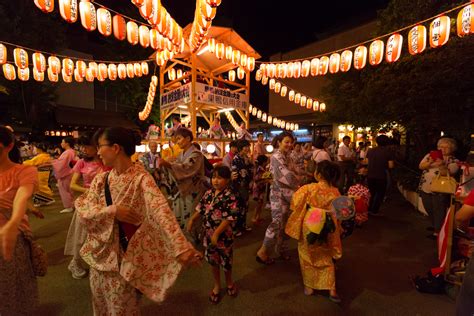 烏瑪·特威斯特在東京舉辦的「非洲之夜」音樂盛宴：文化交流與驚喜連連！